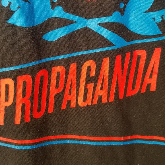 Men's Large Obey Propaganda T Shirt - Picture 3 of 5